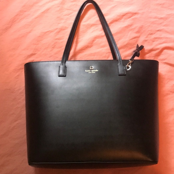 Kate Spade Tote - Picture 1 of 1
